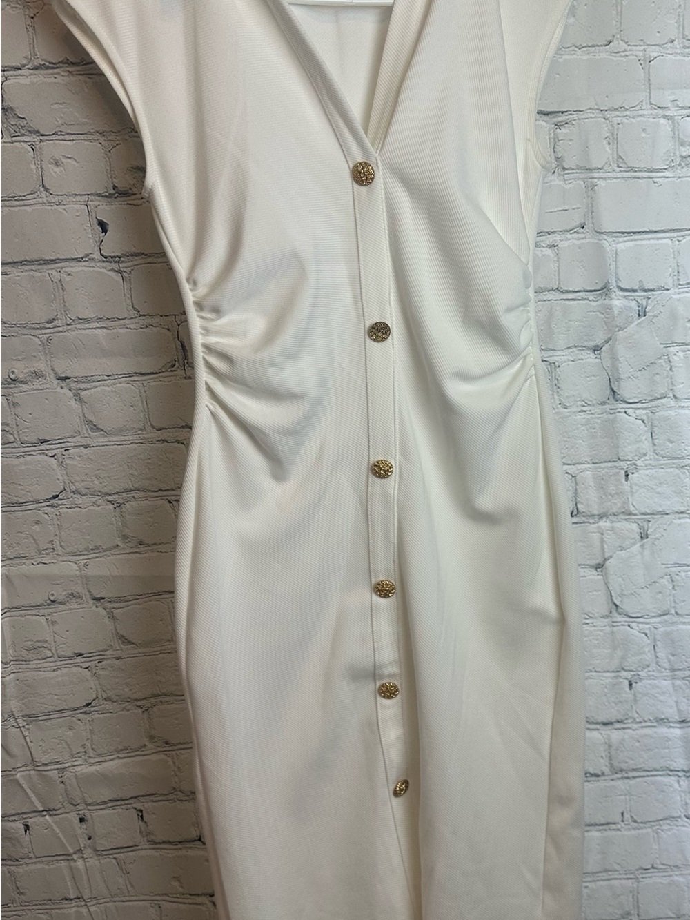 Women’s White Button-Front V-Neck Dress